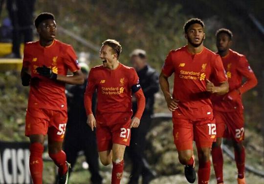 石雪清谈邵佳一出任国足主帅：带队成绩估摸不会有佳也不会有一