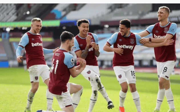 首尔外援后卫亚赞：能够限制住费利佩并不是我一个人的功劳