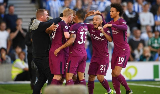 RMC：姆巴佩在上周联赛遭受膝盖撞击，并最终带伤踢完比赛