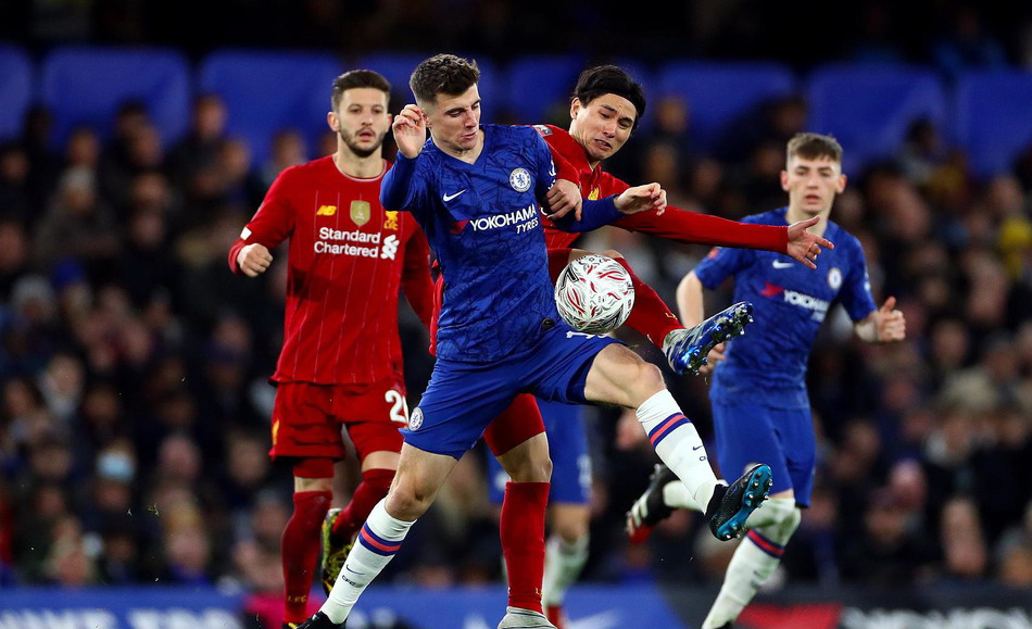 欧冠联赛阶段第5轮 利物浦 1-4 PSV埃因霍温