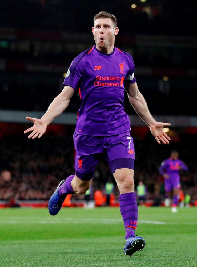 拜仁、巴萨有意，记者：阿斯拉尼想迈出下一步，不会长期留队