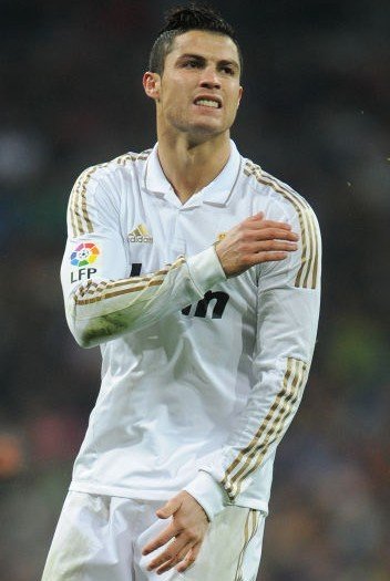 战术大师阿隆索巧解贝林厄姆定位难题，皇马中场重焕新生